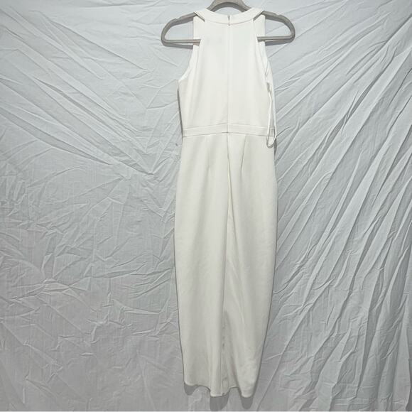 Xscape Tulip Hem Sleeveless Crepe Gown - Picture 3 of 8